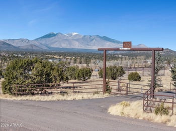 13170 Stockmens Rd, Flagstaff, AZ 86004