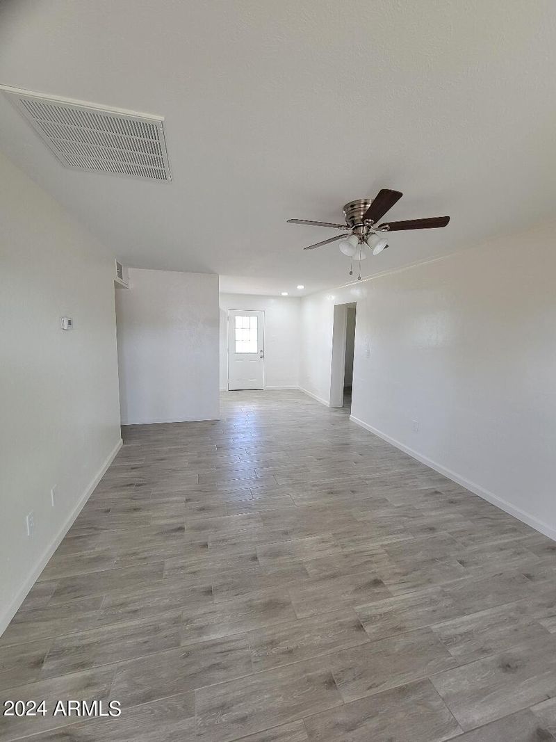 1318 E Grove St, Phoenix, AZ 85040