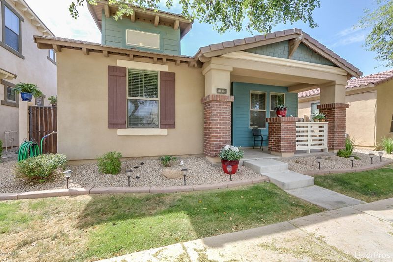 1318 S Los Gatos Ln, Gilbert, AZ 85296