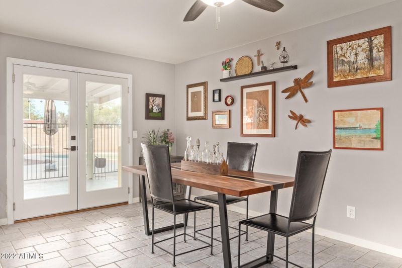 1318 W Nopal Ave, Mesa, AZ 85202