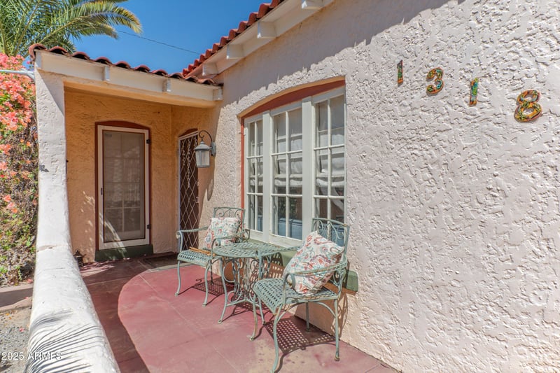 1318 Willetta St, Phoenix, AZ 85007