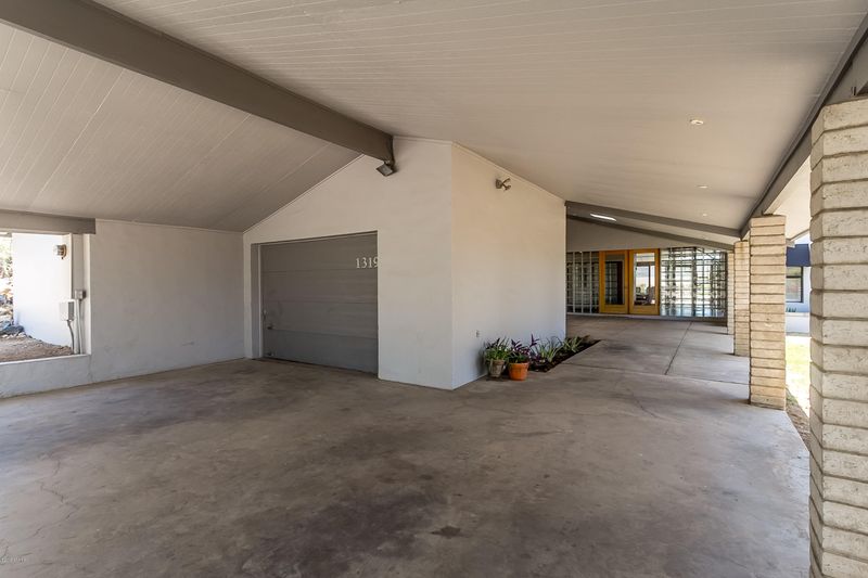 1319 E Michigan Ave, Phoenix, AZ 85022