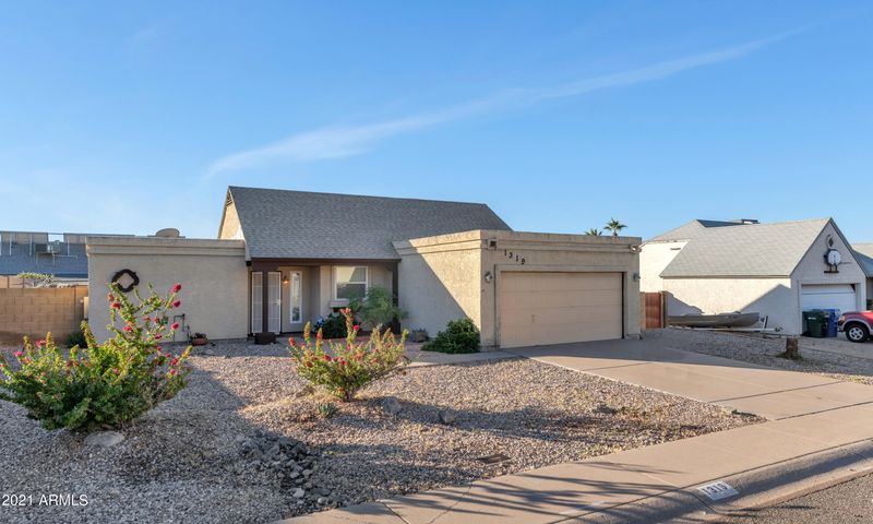 1319 E Sequoia Dr, Phoenix, AZ 85024