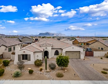 1319 Chatsworth St, Mesa, AZ 85207