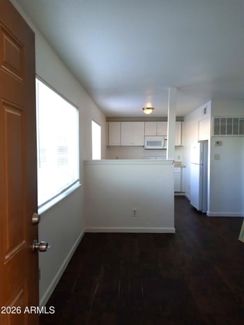 1319 W Vogel Ave, Phoenix, AZ 85021