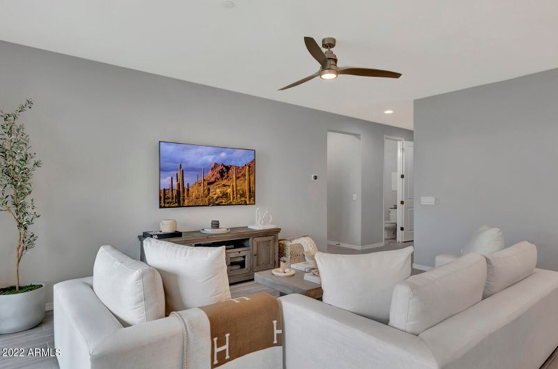 13196 W Redstone Dr, Peoria, AZ 85383