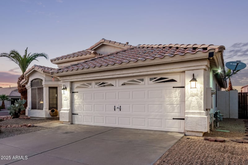 132 Grandview Rd, Phoenix, AZ 85023