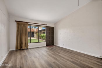 1320 E Bethany Home Rd #77, Phoenix, AZ 85014