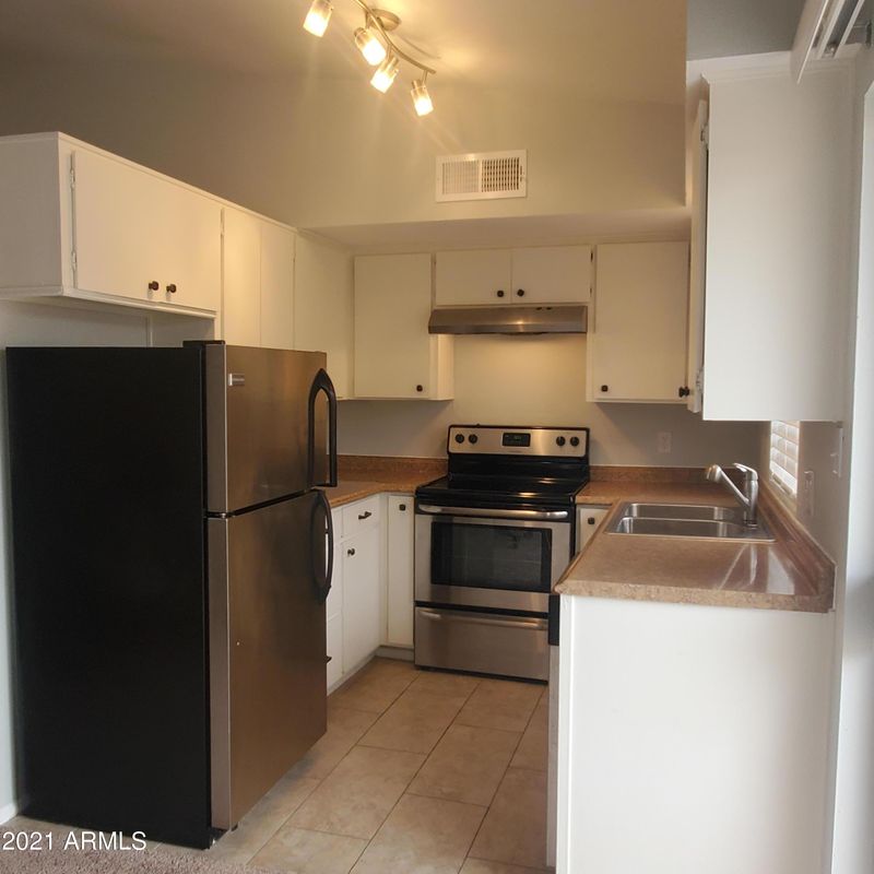 1320 E Bethany Home Rd #98, Phoenix, AZ 85014