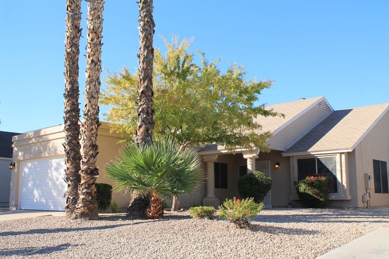 1320 E Topeka Dr, Phoenix, AZ 85024