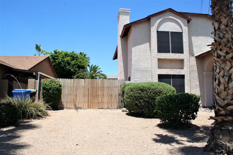 1320 E Wescott Dr, Phoenix, AZ 85024