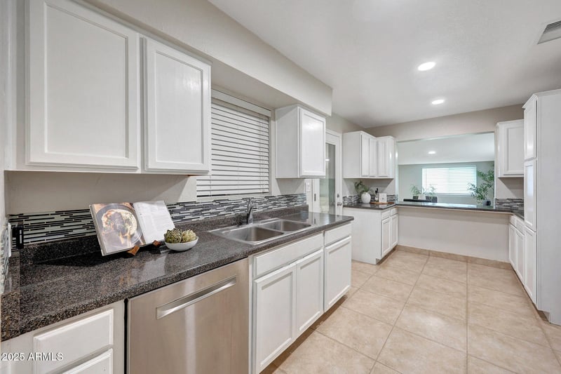 1320 Palo Verde Dr, Phoenix, AZ 85014