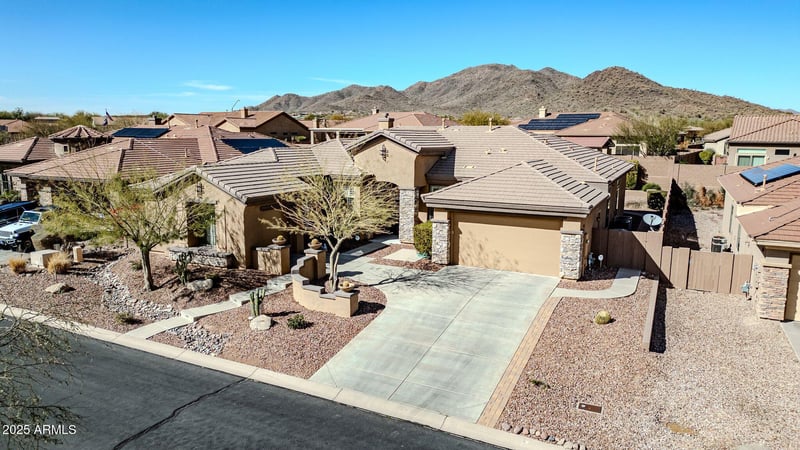 1320 Whitman Dr, Anthem, AZ 85086