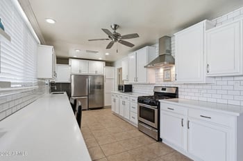 13201 24th Ave, Phoenix, AZ 85029