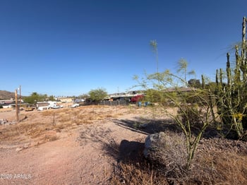 13201 20th St #3, Phoenix, AZ 85022