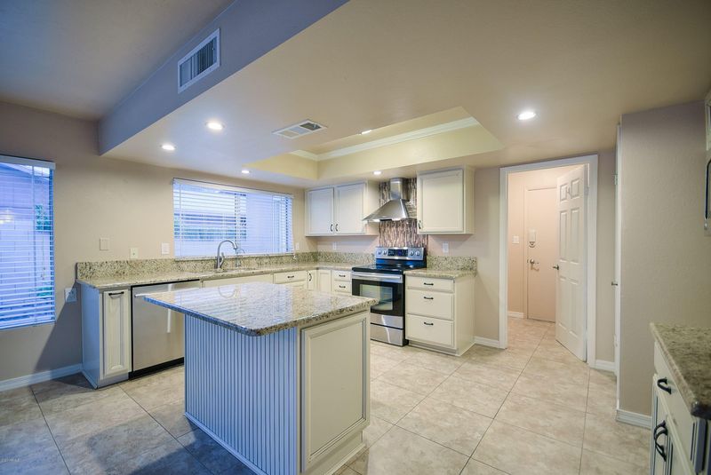 13201 N 49th Pl, Scottsdale, AZ 85254