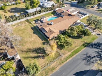 13201 64th Dr, Glendale, AZ 85304