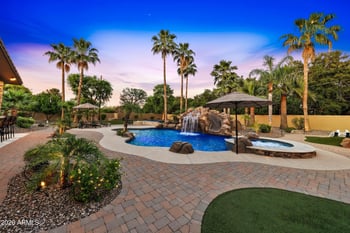 13201 65th Dr, Glendale, AZ 85304