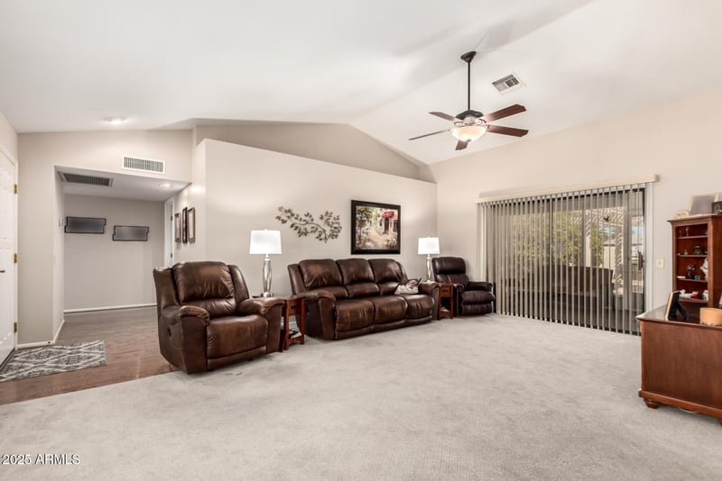 13202 Gemstone Dr, Sun City West, AZ 85375