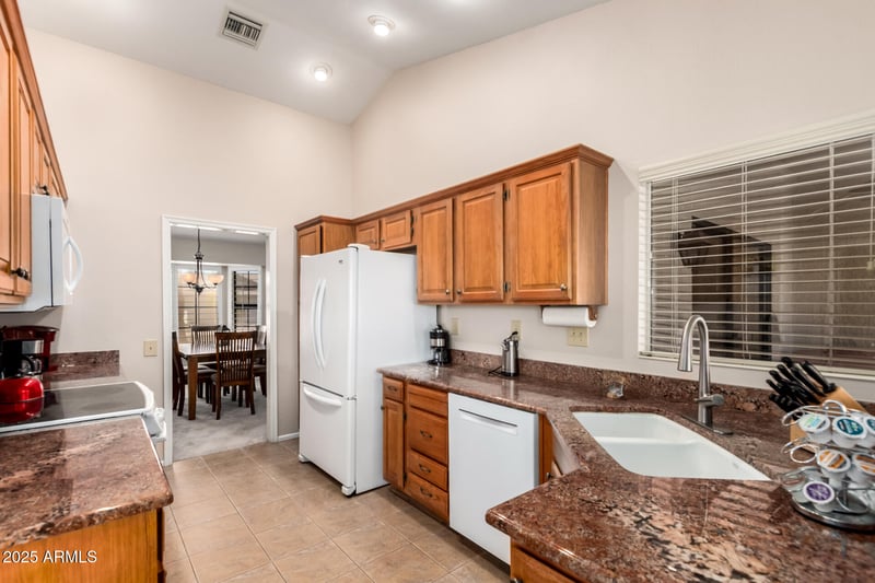 13202 Gemstone Dr, Sun City West, AZ 85375