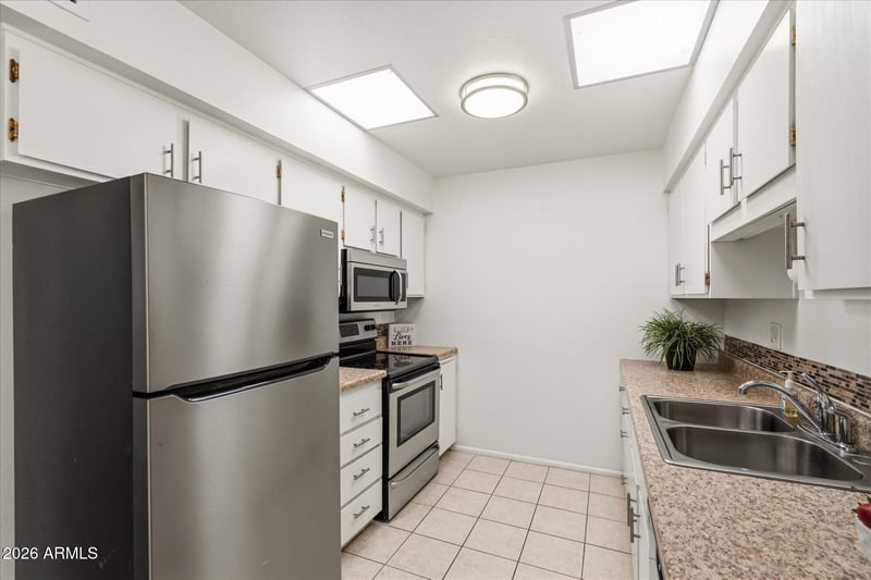 13205 N 100th Ave, Sun City, AZ 85351
