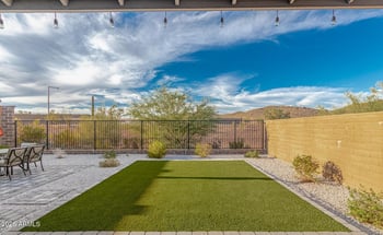 13206 Red Range Way, Peoria, AZ 85383