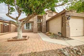 13208 Ironwood St, Surprise, AZ 85374