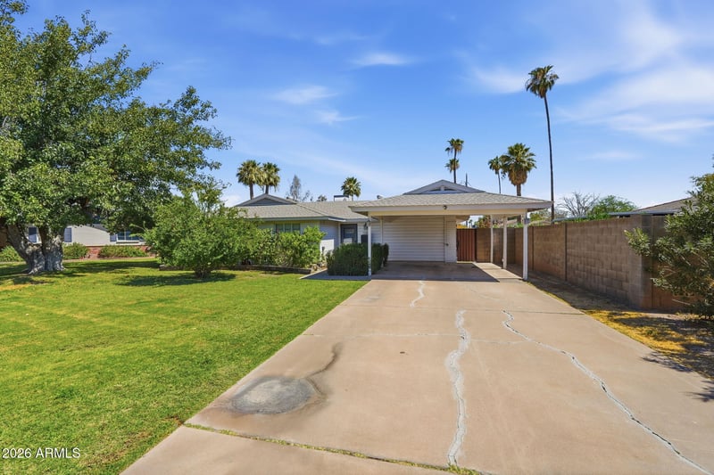 1321 E Earll Dr, Phoenix, AZ 85014