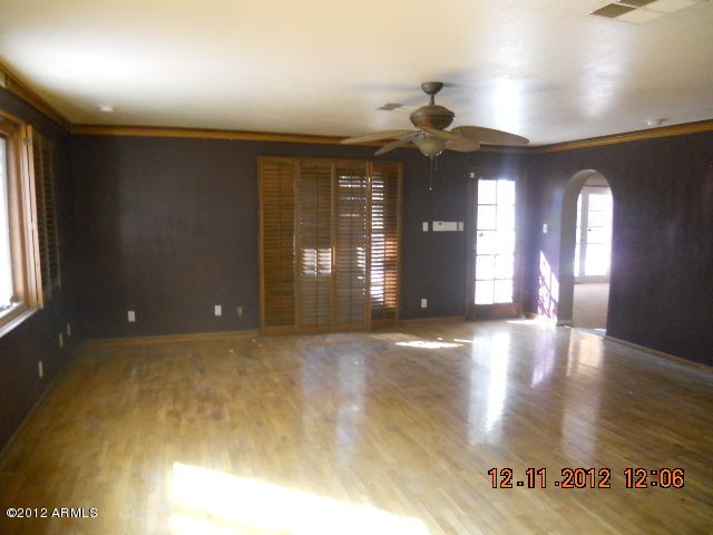 1321 E Luke Ave, Phoenix, AZ 85014