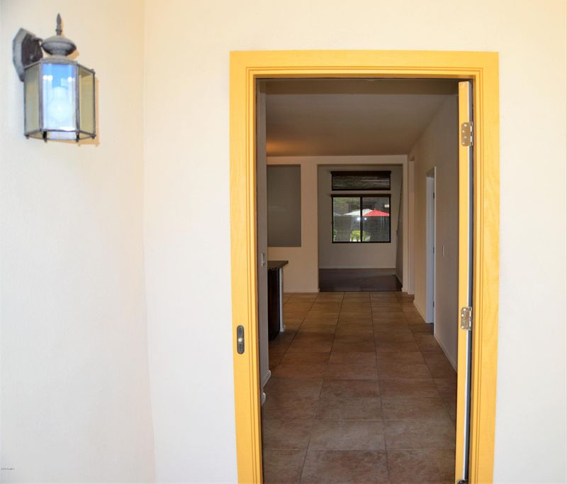 1321 E Strawberry Dr, Gilbert, AZ 85298