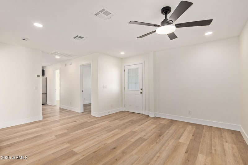 1321 Mountain View Rd, Phoenix, AZ 85021