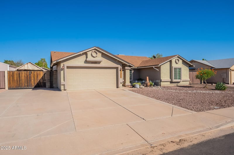 1321 Rowen --, Mesa, AZ 85207