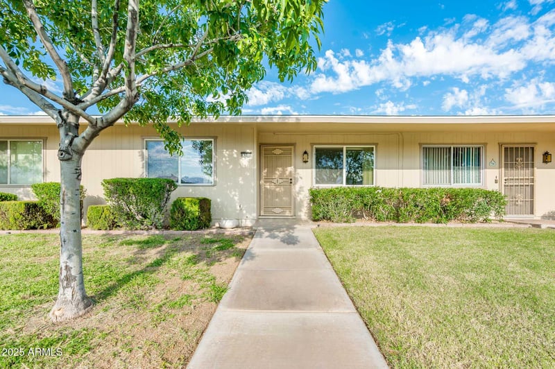 13210 109th Ave, Sun City, AZ 85351