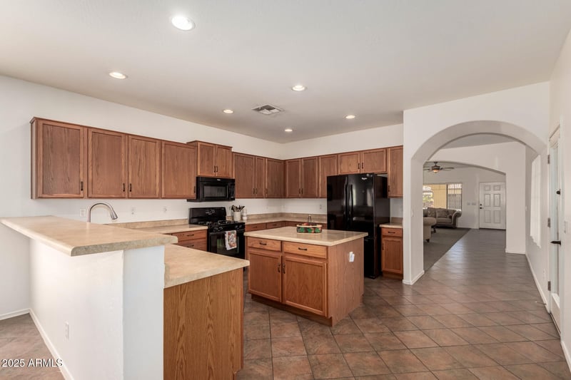 13210 Amelia Ave, Litchfield Park, AZ 85340