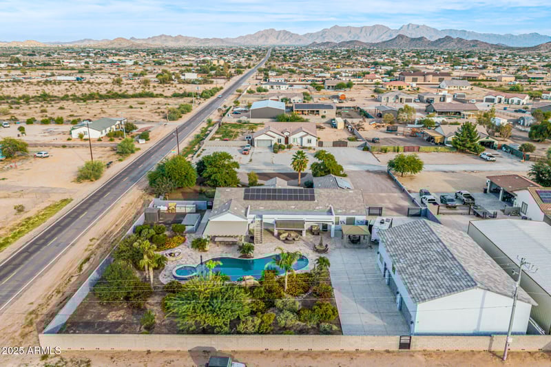 13212 208th Dr, Buckeye, AZ 85326