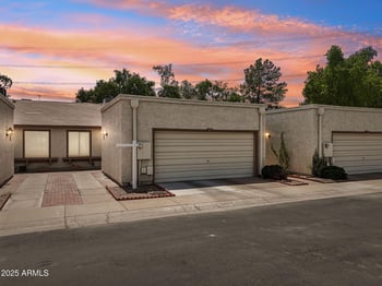 13212 26th Dr, Phoenix, AZ 85029