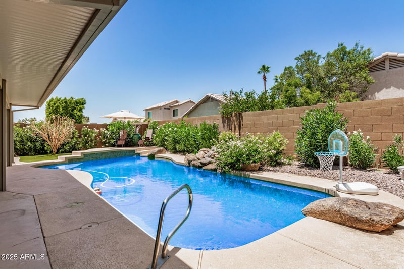 13216 Desert Ln, Surprise, AZ 85374