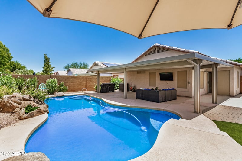 13216 Desert Ln, Surprise, AZ 85374