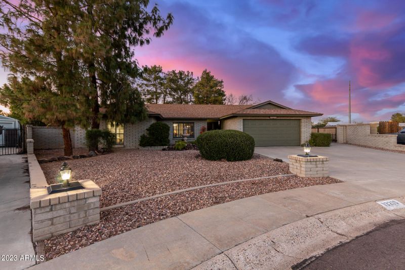 13216 N 59th Dr, Glendale, AZ 85304