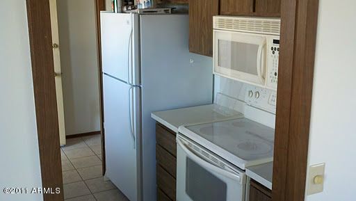13216 N 98th Ave #V, Sun City, AZ 85351