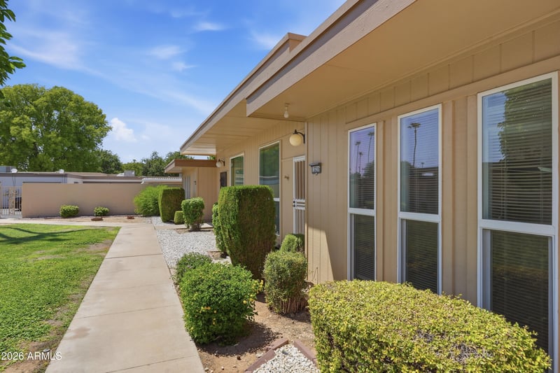 13216 N 99th Dr, Sun City, AZ 85351
