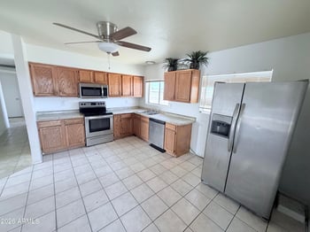 13216 W Tuckey Ln, Glendale, AZ 85307