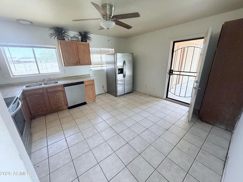 13216 W Tuckey Ln, Glendale, AZ 85307