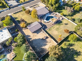 13217 65th Dr, Glendale, AZ 85304