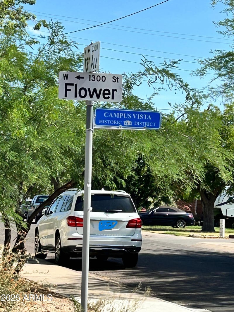1322 Flower St, Phoenix, AZ 85013