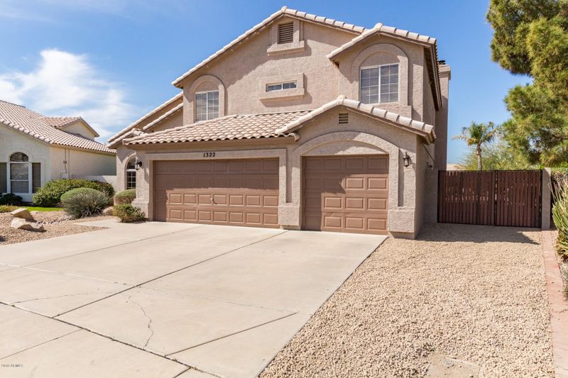 1322 N Jackson St, Gilbert, AZ 85233