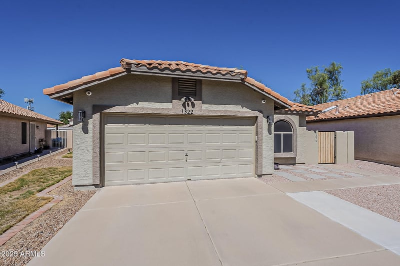 1322 Parkcrest St, Mesa, AZ 85206