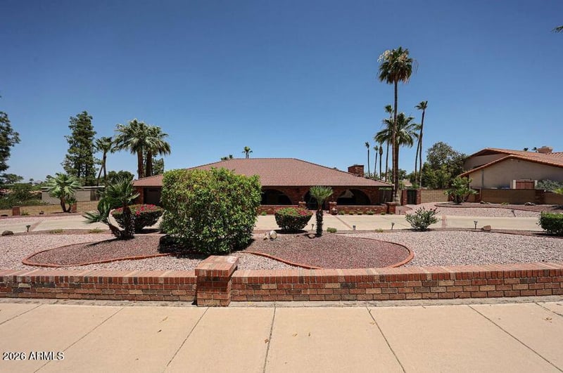 1322 Aster Dr, Phoenix, AZ 85029