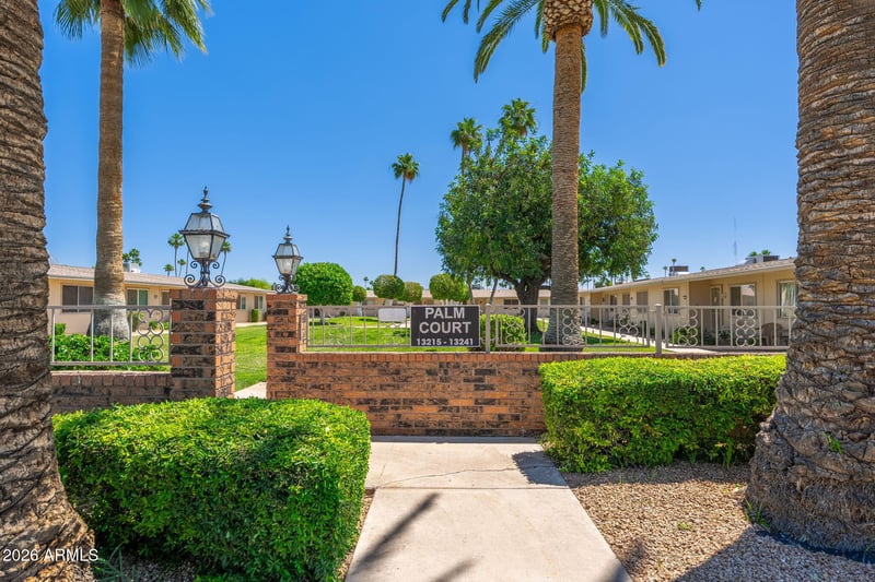13221 110th Ave, Sun City, AZ 85351