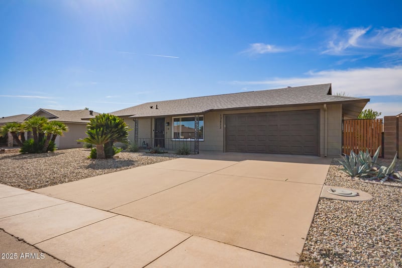 13223 Bonanza Dr, Sun City West, AZ 85375